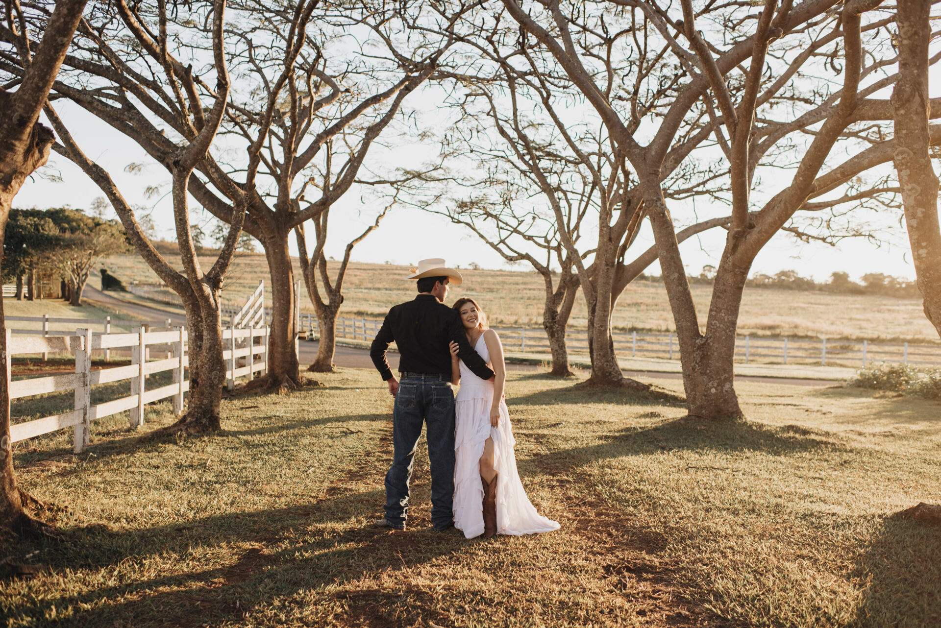 Foto Préwedding em fim de tarde estilo Country - Bruna e Murillo - Imagem 31