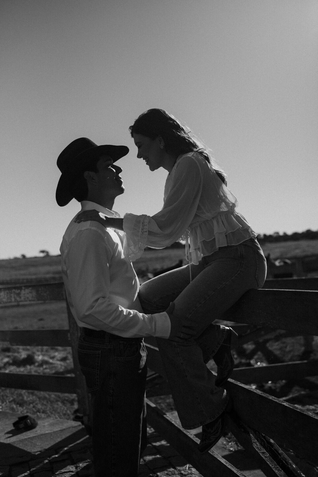 Foto Préwedding em fim de tarde estilo Country - Bruna e Murillo - Imagem 7
