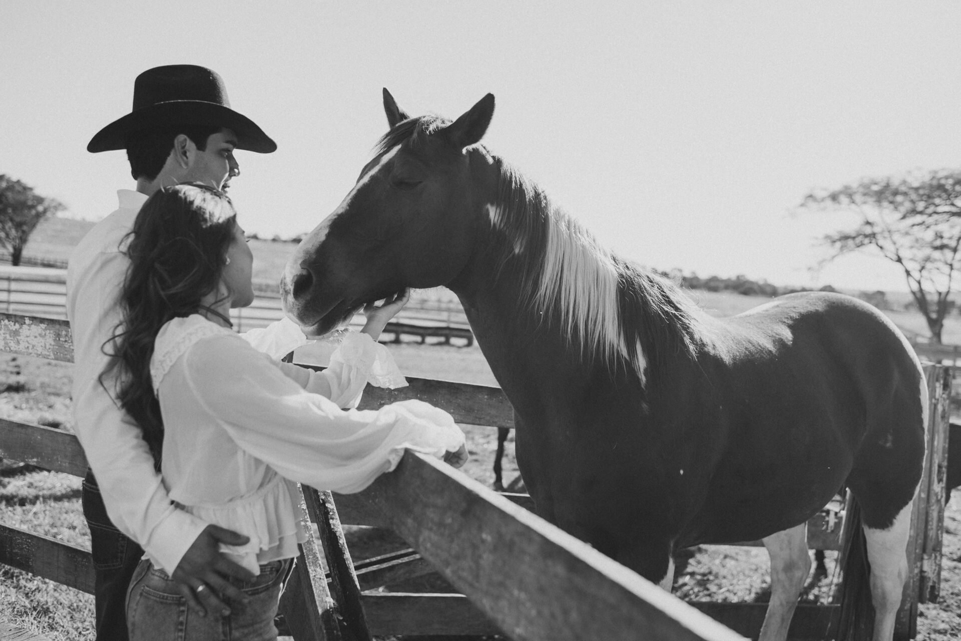 Foto Préwedding em fim de tarde estilo Country - Bruna e Murillo - Imagem 9