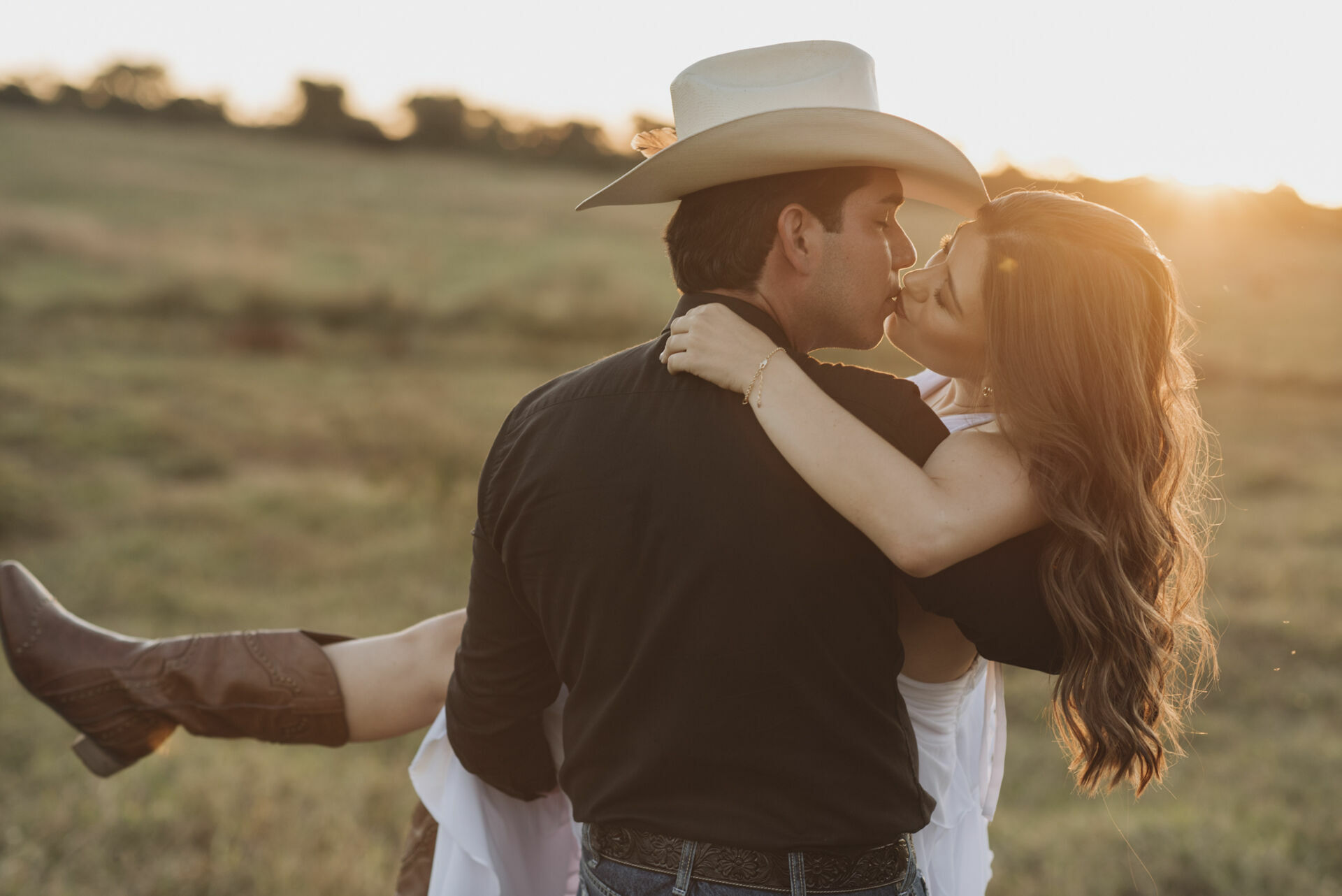Foto Préwedding em fim de tarde estilo Country - Bruna e Murillo - Imagem 44