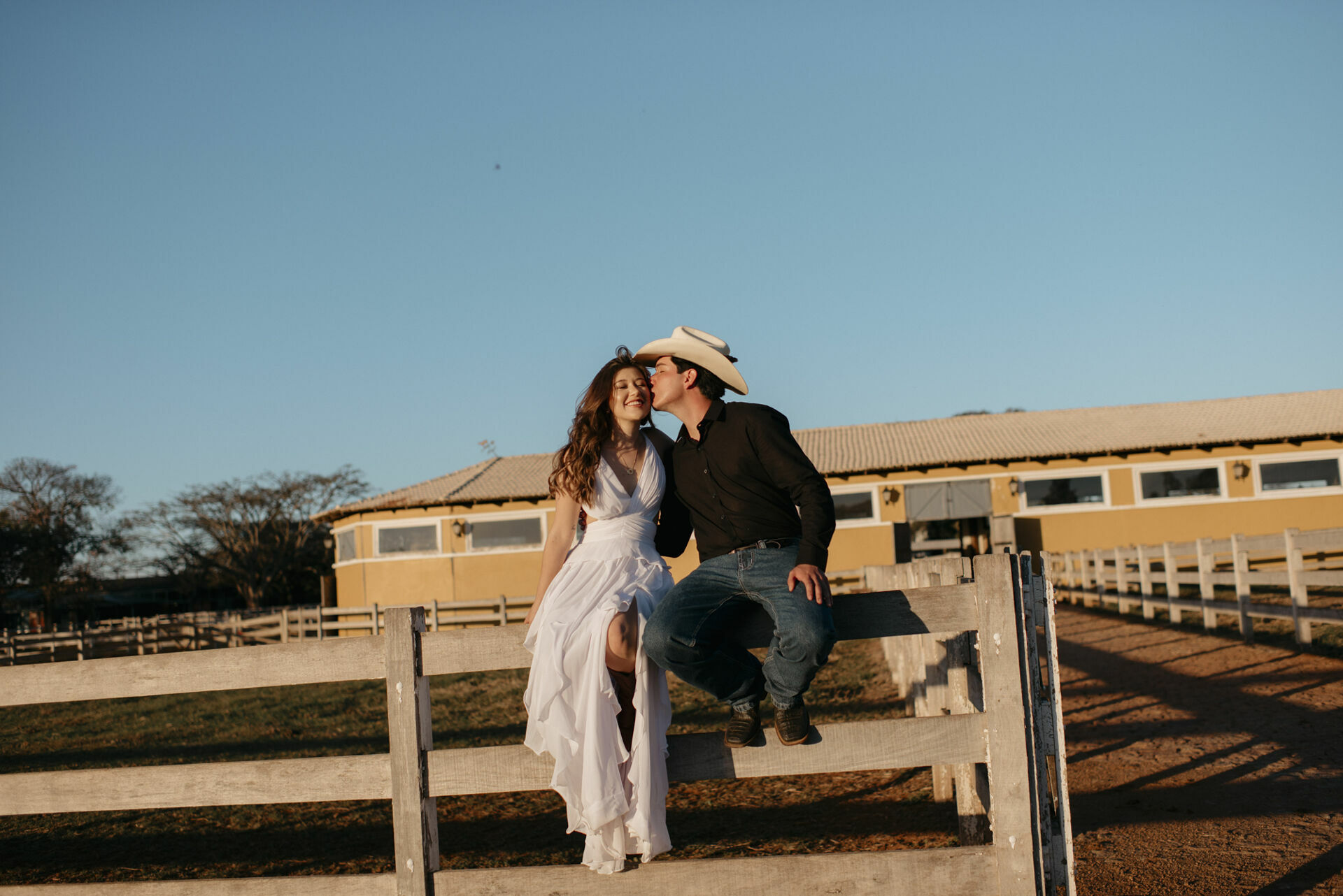 Foto Préwedding em fim de tarde estilo Country - Bruna e Murillo - Imagem 27
