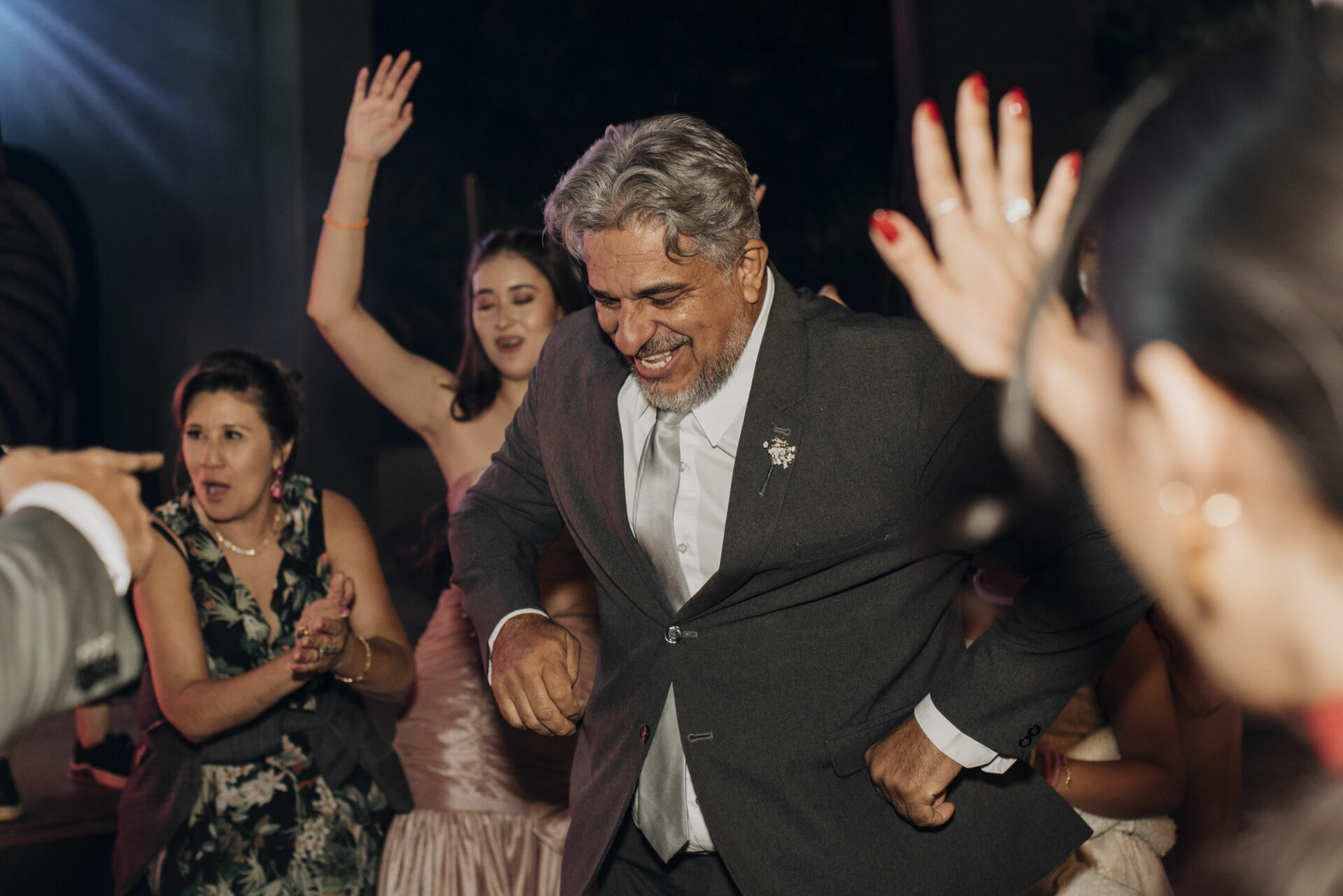 Foto Casamento criativo e emocionante em fim de tarde em Goiás  - Bárbara e Pablo - Imagem 95
