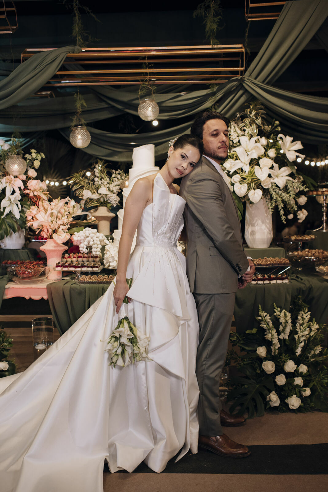 Foto Casamento criativo e emocionante em fim de tarde em Goiás  - Bárbara e Pablo - Imagem 75