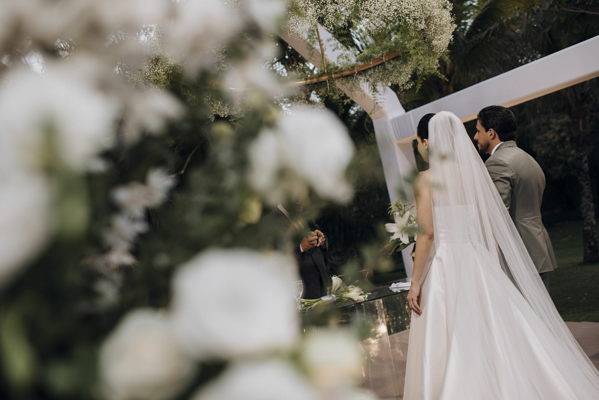 Foto Casamento criativo e emocionante em fim de tarde em Goiás  - Bárbara e Pablo - Imagem 36