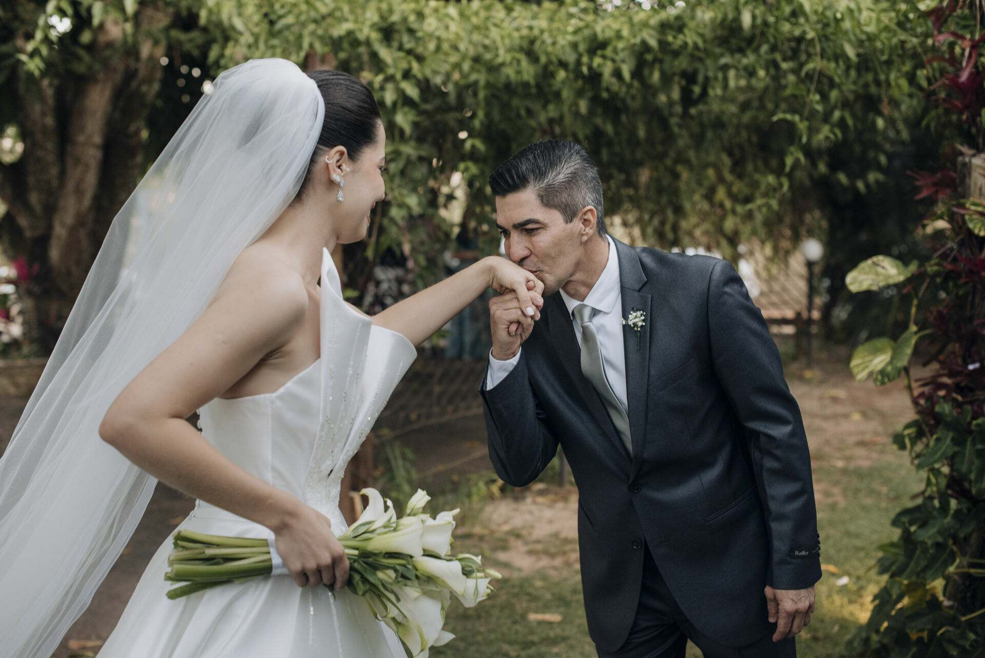 Foto Casamento criativo e emocionante em fim de tarde em Goiás  - Bárbara e Pablo - Imagem 26