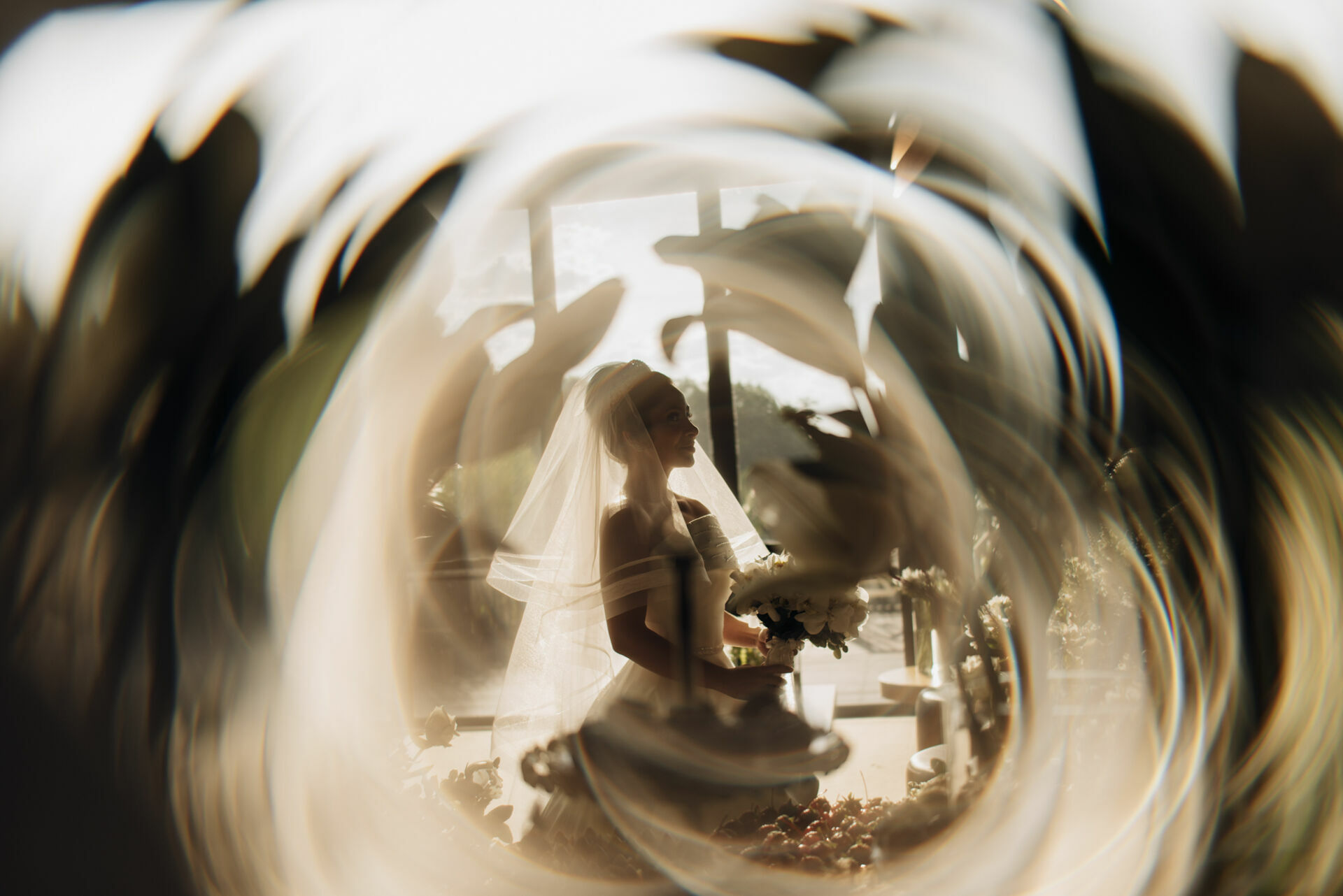 Foto Entre lágrimas e sorrisos: um casamento celebrado com fé, amor e gratidão a Deus... - Imagem 8