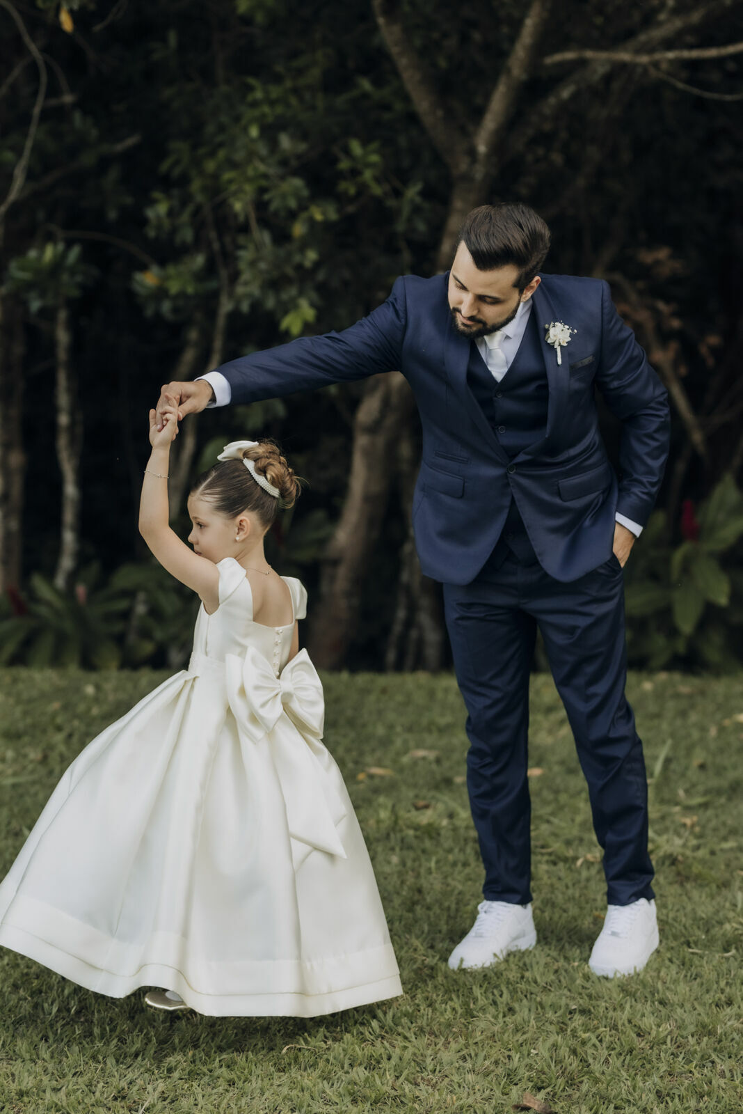 Foto Entre lágrimas e sorrisos: um casamento celebrado com fé, amor e gratidão a Deus... - Imagem 16
