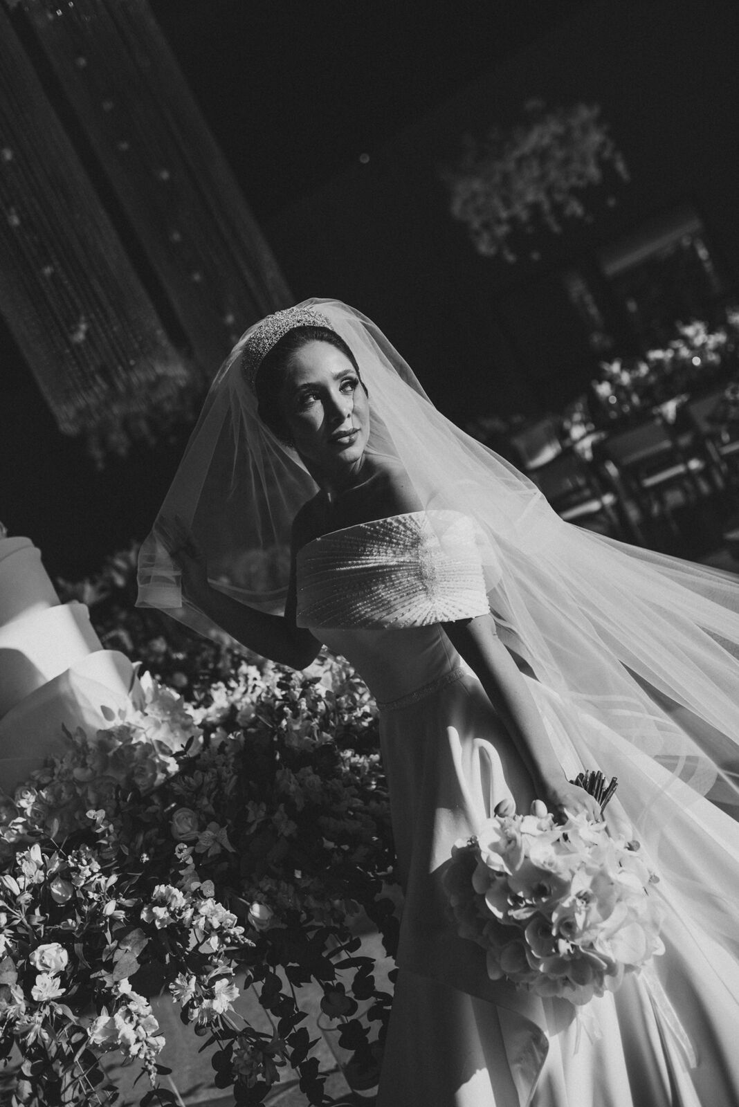 Foto Entre lágrimas e sorrisos: um casamento celebrado com fé, amor e gratidão a Deus... - Imagem 7