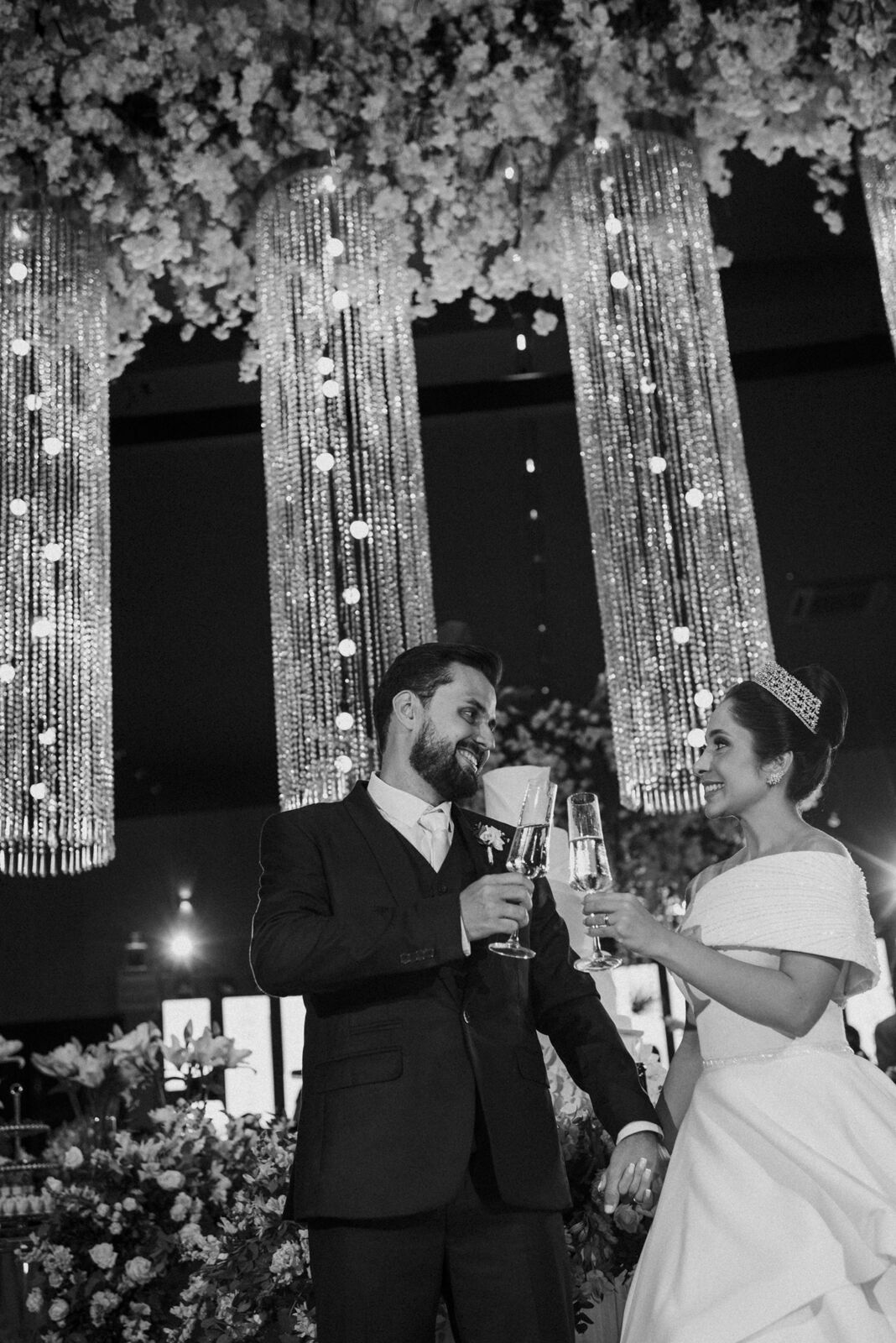 Foto Entre lágrimas e sorrisos: um casamento celebrado com fé, amor e gratidão a Deus... - Imagem 61