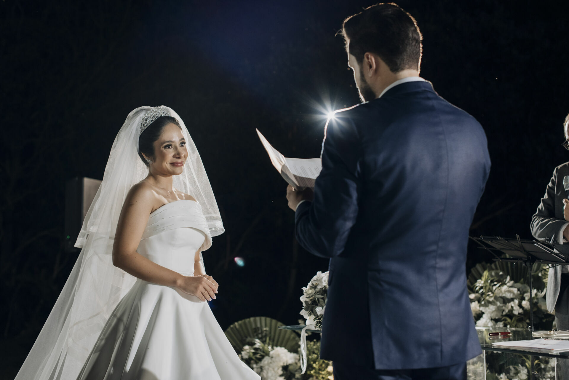 Foto Entre lágrimas e sorrisos: um casamento celebrado com fé, amor e gratidão a Deus... - Imagem 41