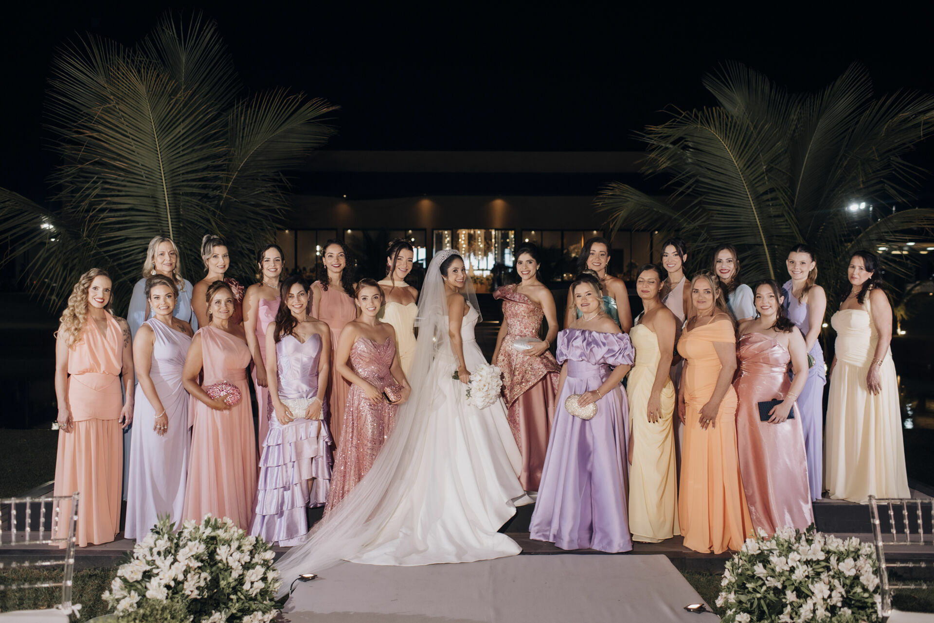 Foto Entre lágrimas e sorrisos: um casamento celebrado com fé, amor e gratidão a Deus... - Imagem 57